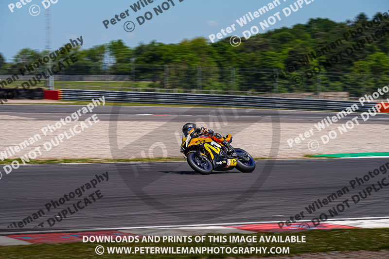 donington no limits trackday;donington park photographs;donington trackday photographs;no limits trackdays;peter wileman photography;trackday digital images;trackday photos